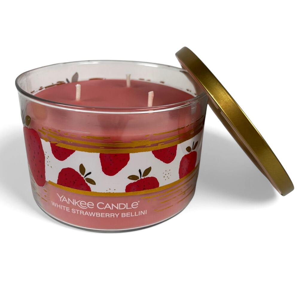 White Strawberry Bellini Yankee Candle 3 Wick Jar Candle 18 oz